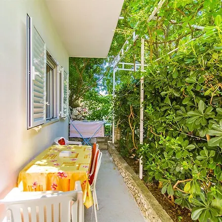 House Rose Živogošće